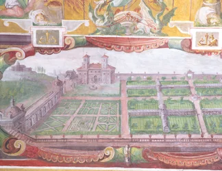 El Studiolo de Francesco de Medici (detalle de la decoración de la bóveda que representa un plano de la villa y sus jardines)